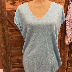 LILLY PULITZER Cap Sleeve v neck light blue top Size S